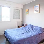 Beautiful And Bright Appt With Eiffel Tower View